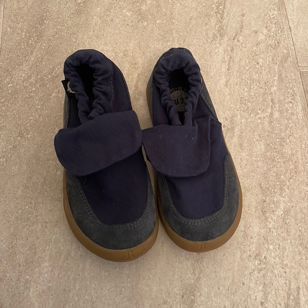 Paperkrane shoes, never worn EU 27 from Australia